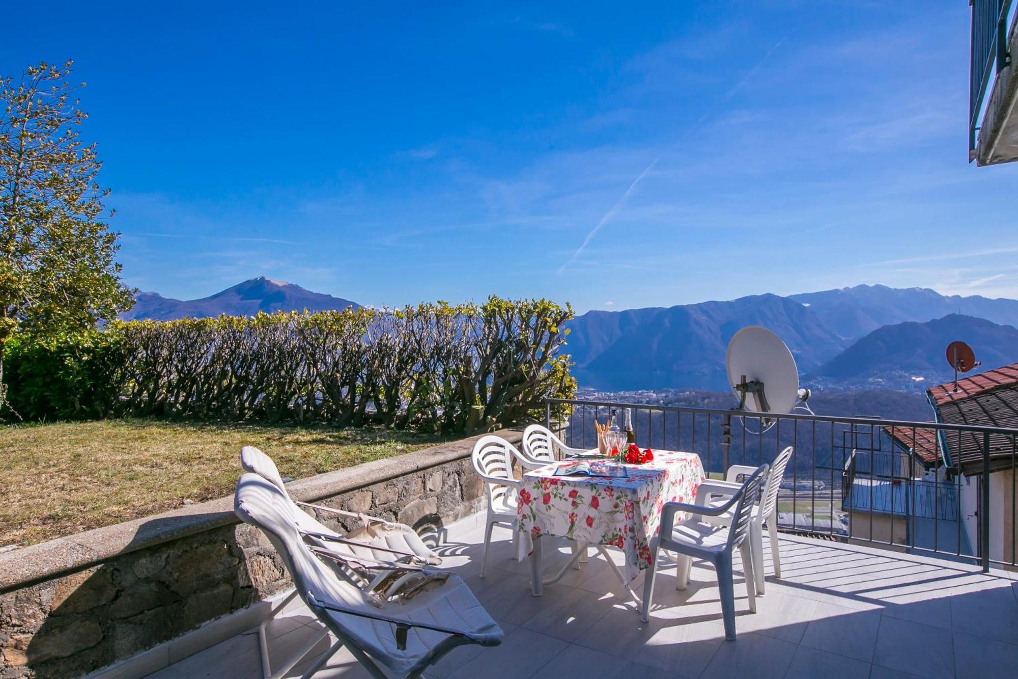 Chalet Cademario - Happy Rentals Bagian luar foto